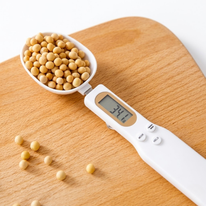 SpoonScale Pro™ – Mide, Pesa y Cocina con Precisión Perfecta en Segundos